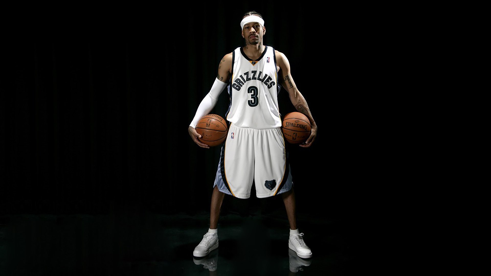 绿茵撕裂与新生,当德甲争冠的史诗感,遇上袋鼠军团打穿马里长城